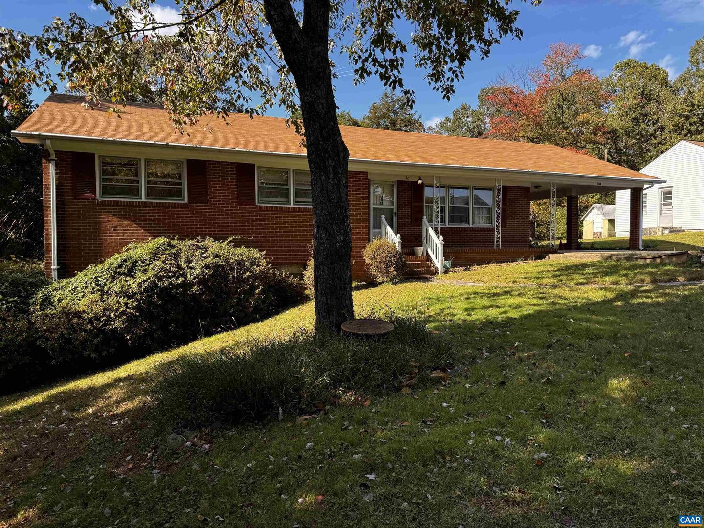 1704 OLD BROOK RD, CHARLOTTESVILLE, Virginia 22901, 3 Bedrooms Bedrooms, ,2 BathroomsBathrooms,Residential,For sale,1704 OLD BROOK RD,658093 MLS # 658093