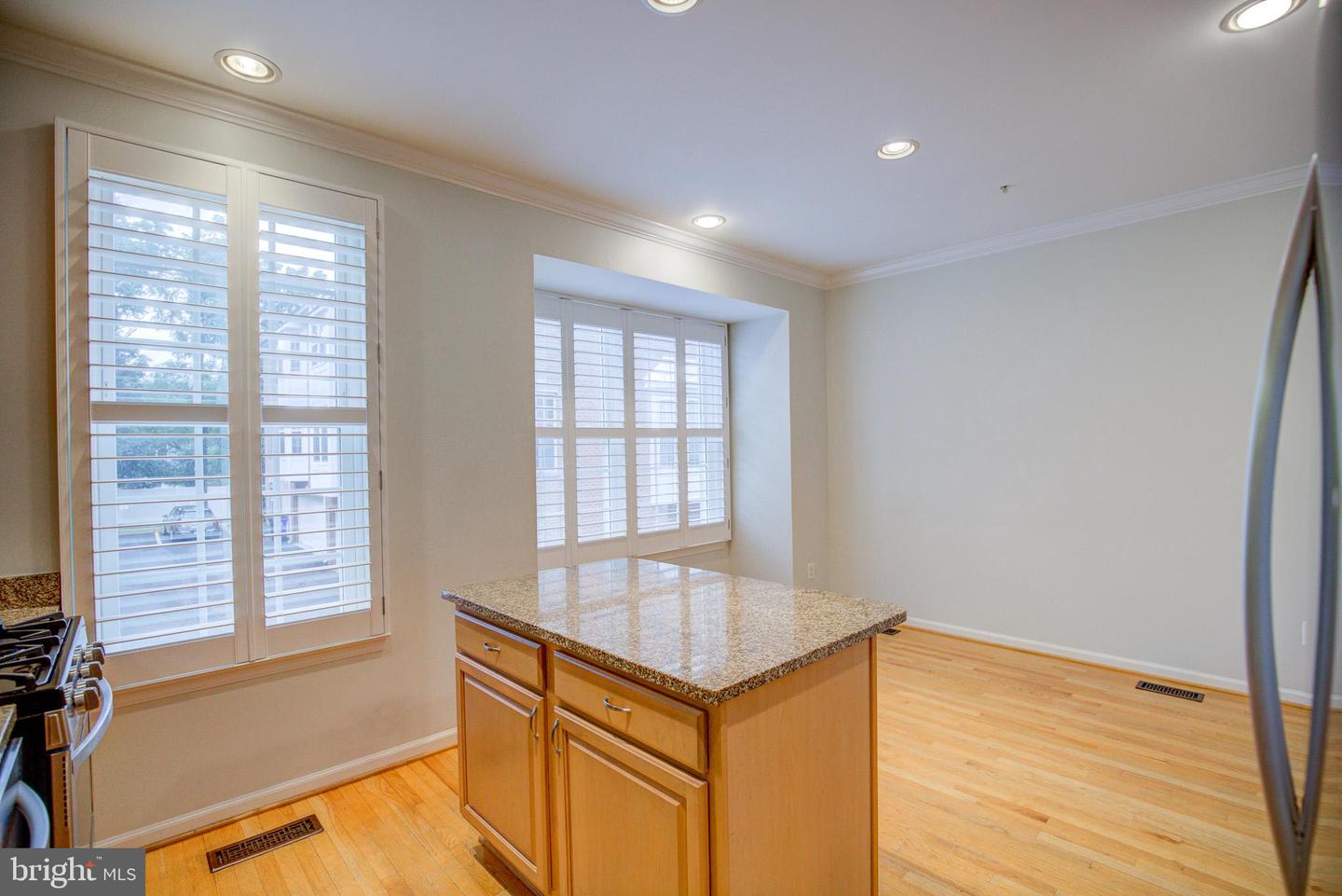 2342 LANGSTON BLVD, ARLINGTON, Virginia 22201, 4 Bedrooms Bedrooms, ,3 BathroomsBathrooms,Residential,For sale,2342 LANGSTON BLVD,VAAR2050002 MLS # VAAR2050002