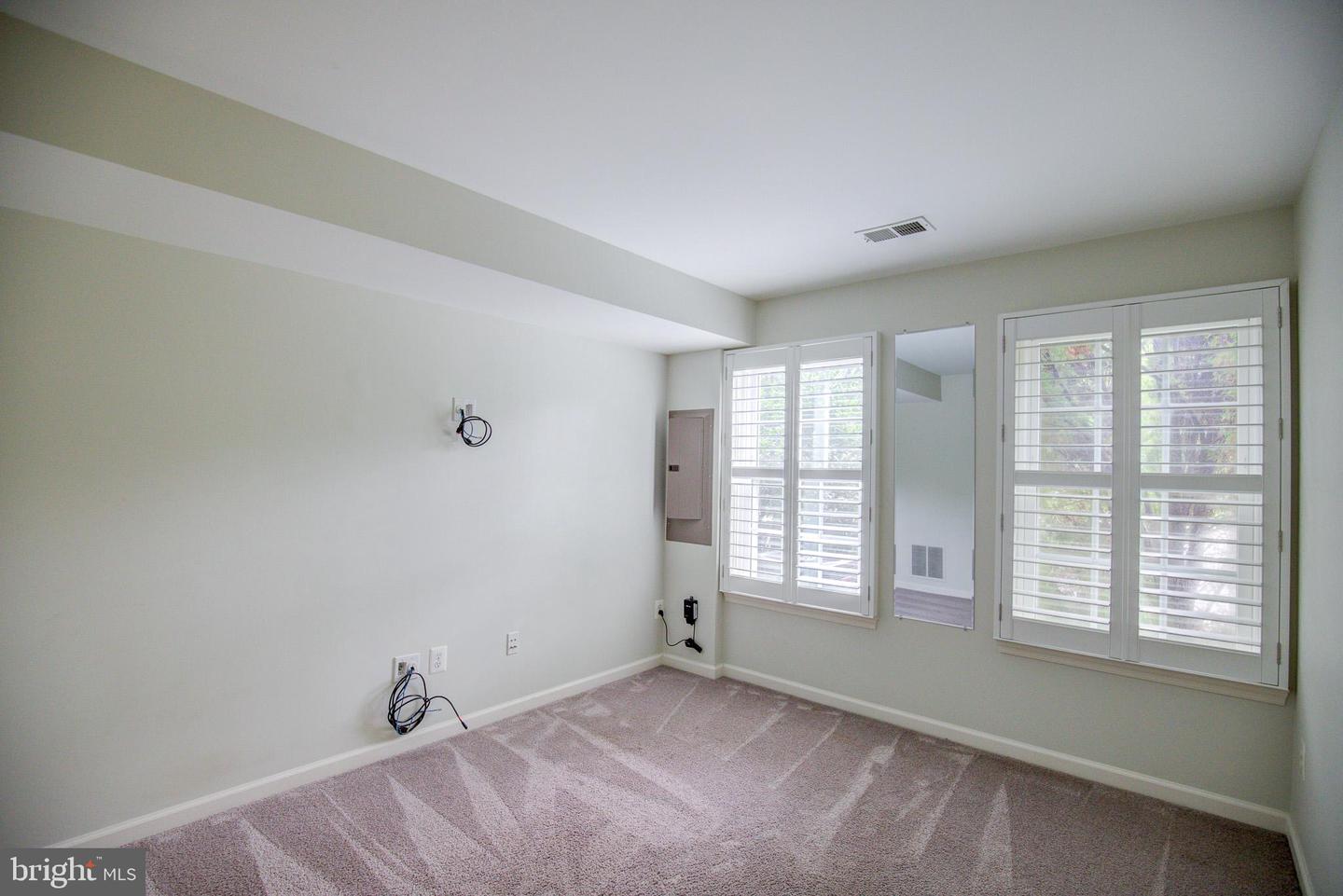 2342 LANGSTON BLVD, ARLINGTON, Virginia 22201, 4 Bedrooms Bedrooms, ,3 BathroomsBathrooms,Residential,For sale,2342 LANGSTON BLVD,VAAR2050002 MLS # VAAR2050002