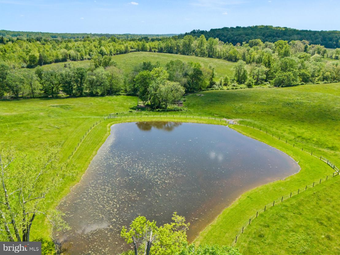 HAWTHORNE FARM RD, ORLEAN, Virginia 20128, ,Farm,For sale,HAWTHORNE FARM RD,VAFQ2014406 MLS # VAFQ2014406