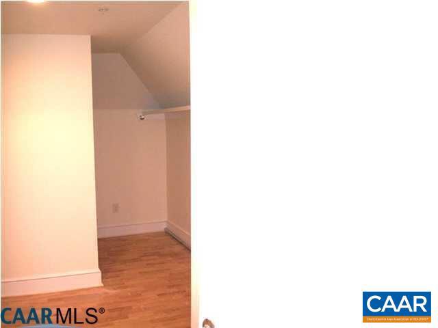 1001 E MARKET ST #11, CHARLOTTESVILLE, Virginia 22902, 1 Bedroom Bedrooms, ,1 BathroomBathrooms,Residential,For sale,1001 E MARKET ST #11,658115 MLS # 658115