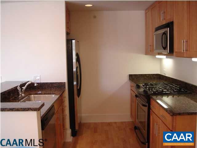 1001 E MARKET ST #11, CHARLOTTESVILLE, Virginia 22902, 1 Bedroom Bedrooms, ,1 BathroomBathrooms,Residential,For sale,1001 E MARKET ST #11,658115 MLS # 658115