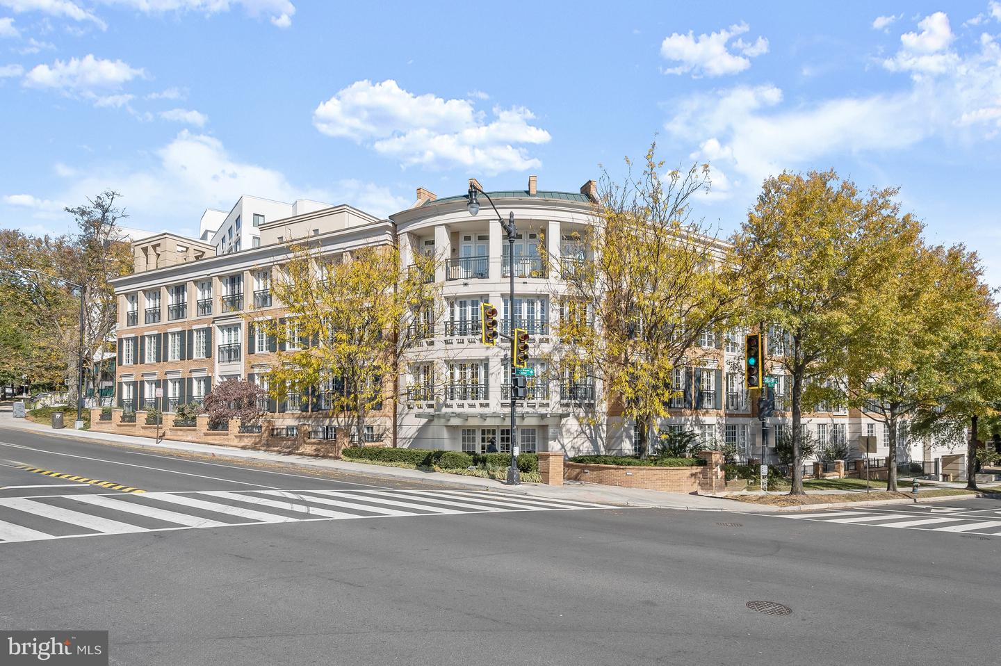 2501 WISCONSIN AVE NW #207, WASHINGTON, District Of Columbia 20007, 2 Bedrooms Bedrooms, ,2 BathroomsBathrooms,Residential,For sale,2501 WISCONSIN AVE NW #207,DCDC2163378 MLS # DCDC2163378