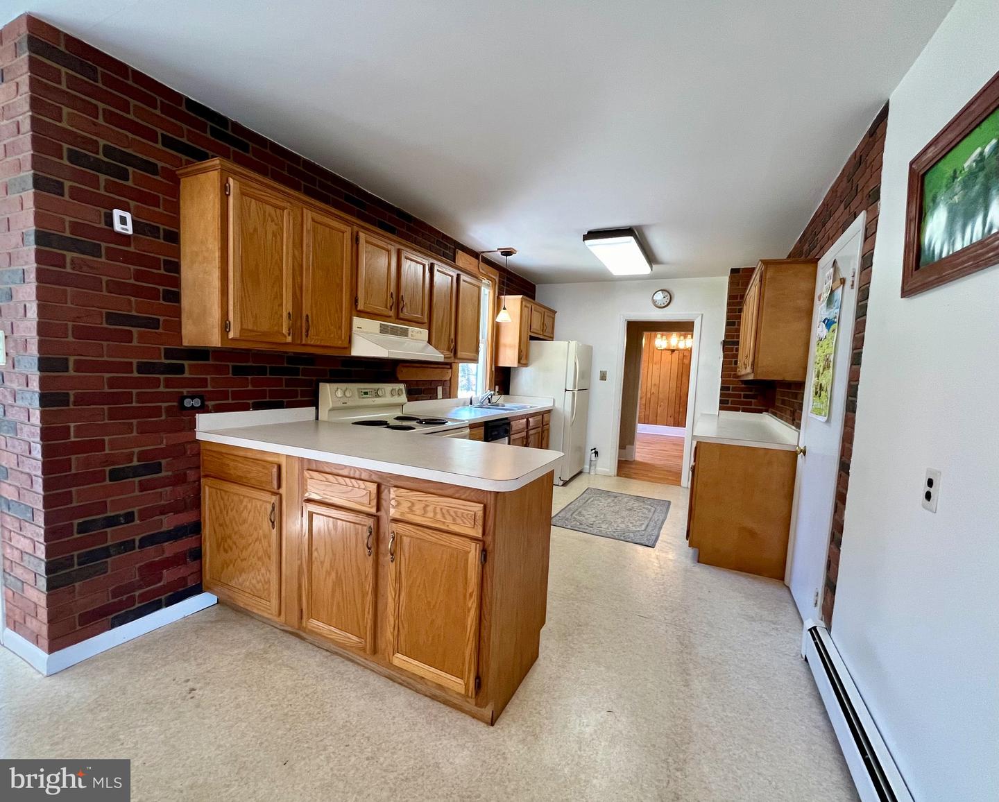 9309 OLD TURNPIKE RD, CULPEPER, Virginia 22701, 3 Bedrooms Bedrooms, ,2 BathroomsBathrooms,Residential,For sale,9309 OLD TURNPIKE RD,VACU2009128 MLS # VACU2009128