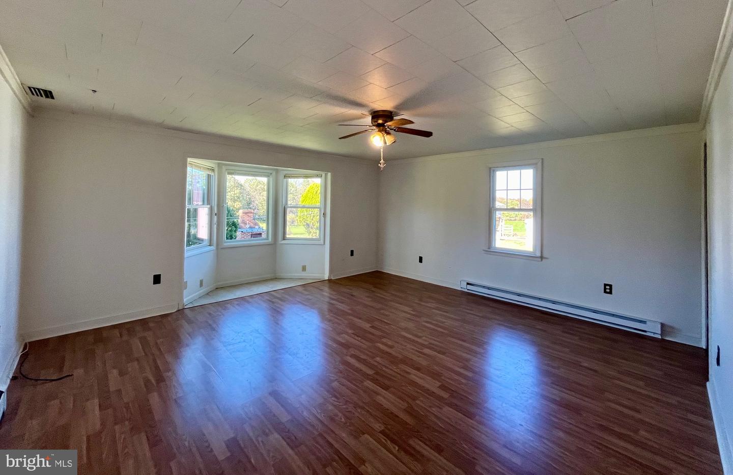 9309 OLD TURNPIKE RD, CULPEPER, Virginia 22701, 3 Bedrooms Bedrooms, ,2 BathroomsBathrooms,Residential,For sale,9309 OLD TURNPIKE RD,VACU2009128 MLS # VACU2009128