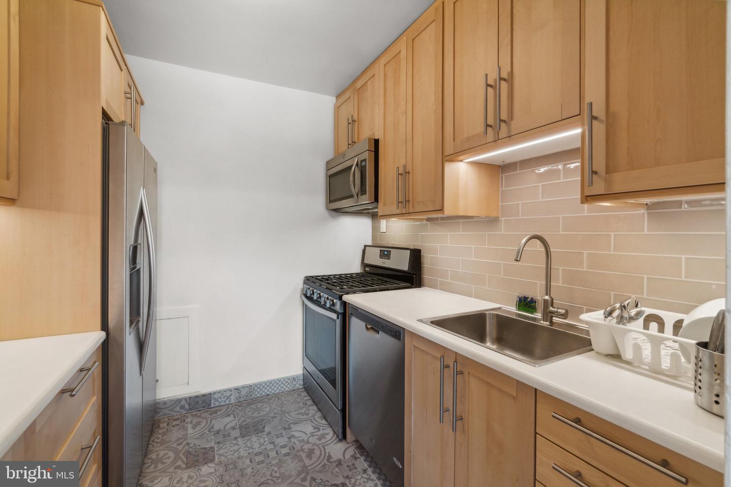 4201 CATHEDRAL AVE NW #718E, WASHINGTON, District Of Columbia 20016, ,1 BathroomBathrooms,Residential,For sale,4201 CATHEDRAL AVE NW #718E,DCDC2165726 MLS # DCDC2165726