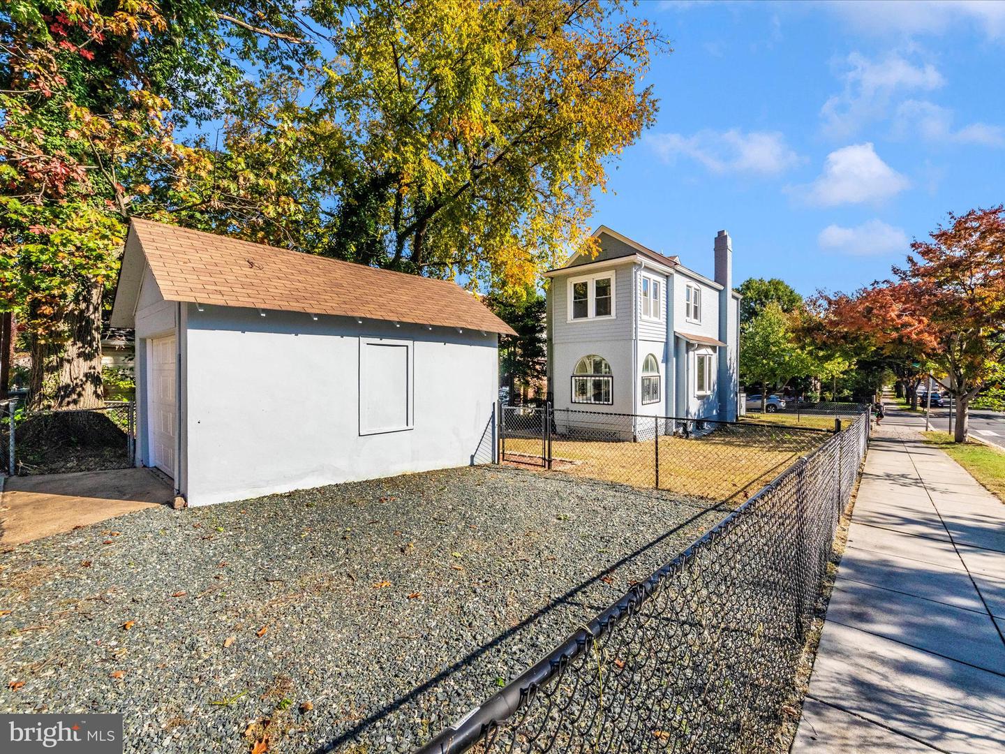 6000 4TH ST NW, WASHINGTON, District Of Columbia 20011, 3 Bedrooms Bedrooms, ,3 BathroomsBathrooms,Residential,For sale,6000 4TH ST NW,DCDC2165810 MLS # DCDC2165810