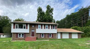 465 STONY HILL RD, FREDERICKSBURG, Virginia 22406, 4 Bedrooms Bedrooms, ,2 BathroomsBathrooms,Residential,For sale,465 STONY HILL RD,VAST2031698 MLS # VAST2031698