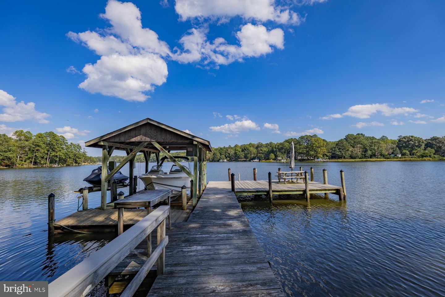 195 CATCHPENNY LN, LANCASTER, Virginia 22503, 3 Bedrooms Bedrooms, 6 Rooms Rooms,3 BathroomsBathrooms,Residential,For sale,195 CATCHPENNY LN,VALV2000592 MLS # VALV2000592