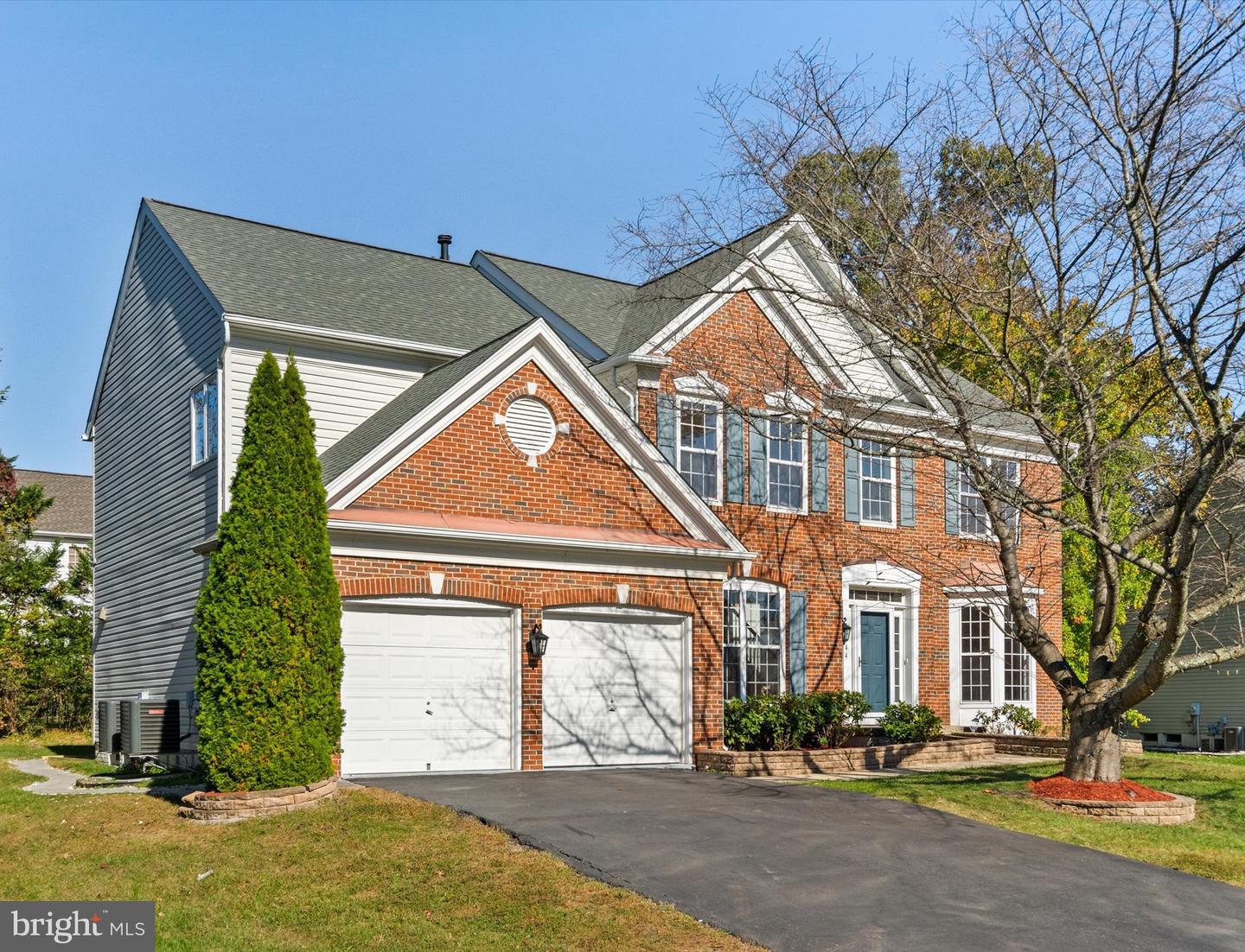 12944 CEDAR GLEN LN, HERNDON, Virginia 20171, 5 Bedrooms Bedrooms, ,4 BathroomsBathrooms,Residential,For sale,12944 CEDAR GLEN LN,VAFX2205766 MLS # VAFX2205766