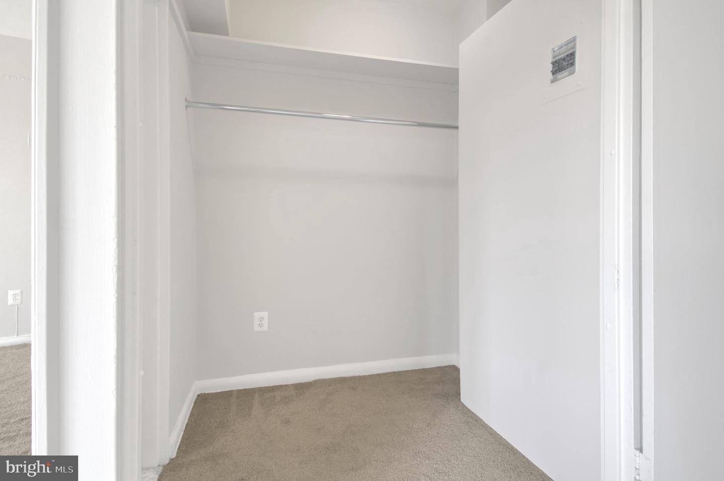 1727 MASSACHUSETTS AVE NW #704, WASHINGTON, District Of Columbia 20036, ,1 BathroomBathrooms,Residential,For sale,1727 MASSACHUSETTS AVE NW #704,DCDC2164696 MLS # DCDC2164696