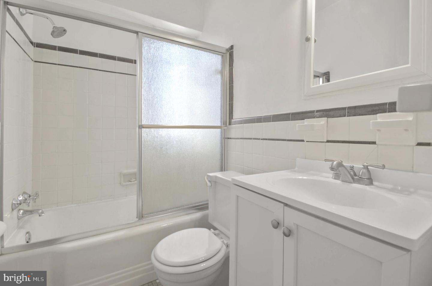 1727 MASSACHUSETTS AVE NW #704, WASHINGTON, District Of Columbia 20036, ,1 BathroomBathrooms,Residential,For sale,1727 MASSACHUSETTS AVE NW #704,DCDC2164696 MLS # DCDC2164696