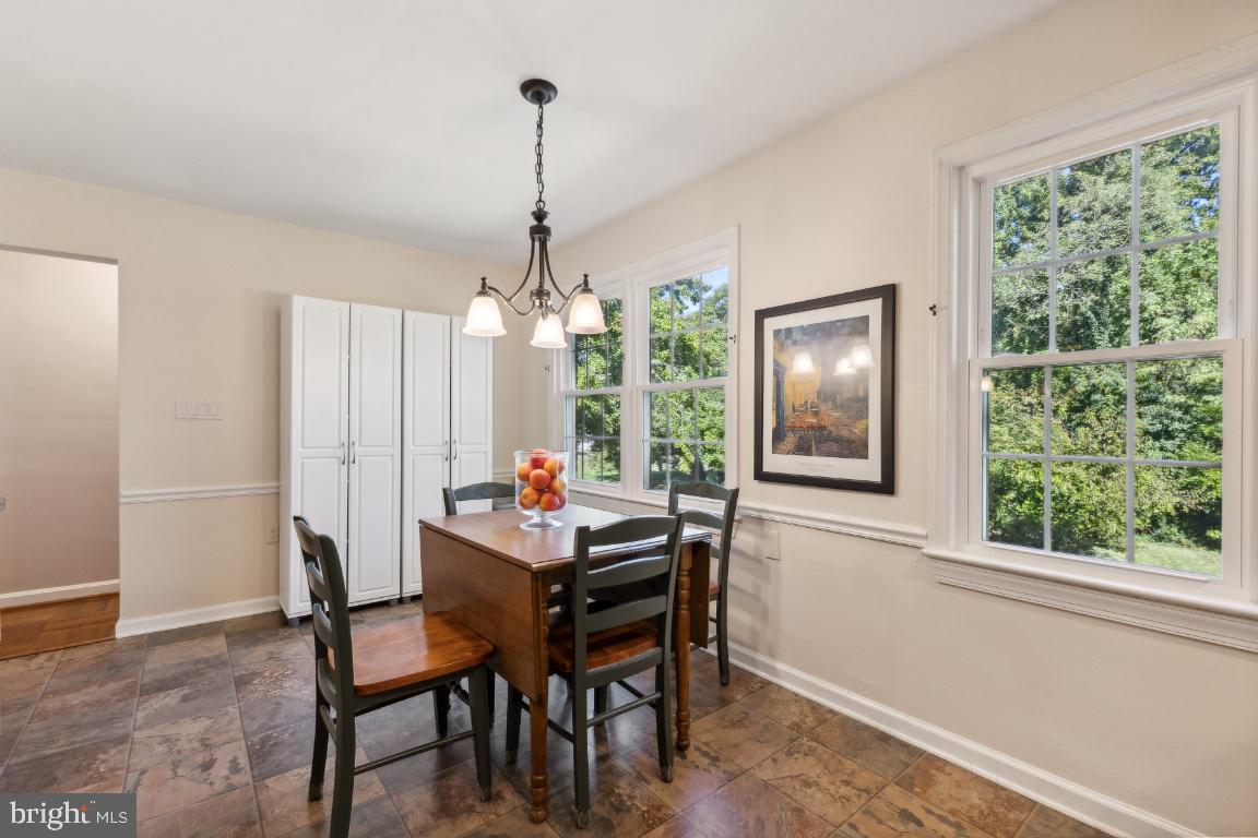 6502 POTOMAC AVE #B1, ALEXANDRIA, Virginia 22307, 1 Bedroom Bedrooms, ,1 BathroomBathrooms,Residential,For sale,6502 POTOMAC AVE #B1,VAFX2206646 MLS # VAFX2206646