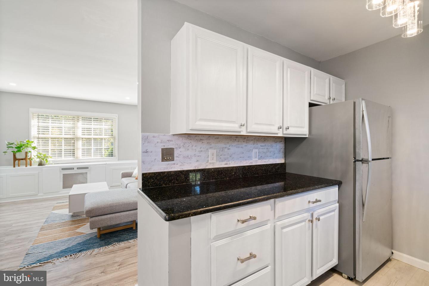 1710 W ABINGDON DR #102, ALEXANDRIA, Virginia 22314, 1 Bedroom Bedrooms, 4 Rooms Rooms,1 BathroomBathrooms,Residential,For sale,1710 W ABINGDON DR #102,VAAX2037782 MLS # VAAX2037782