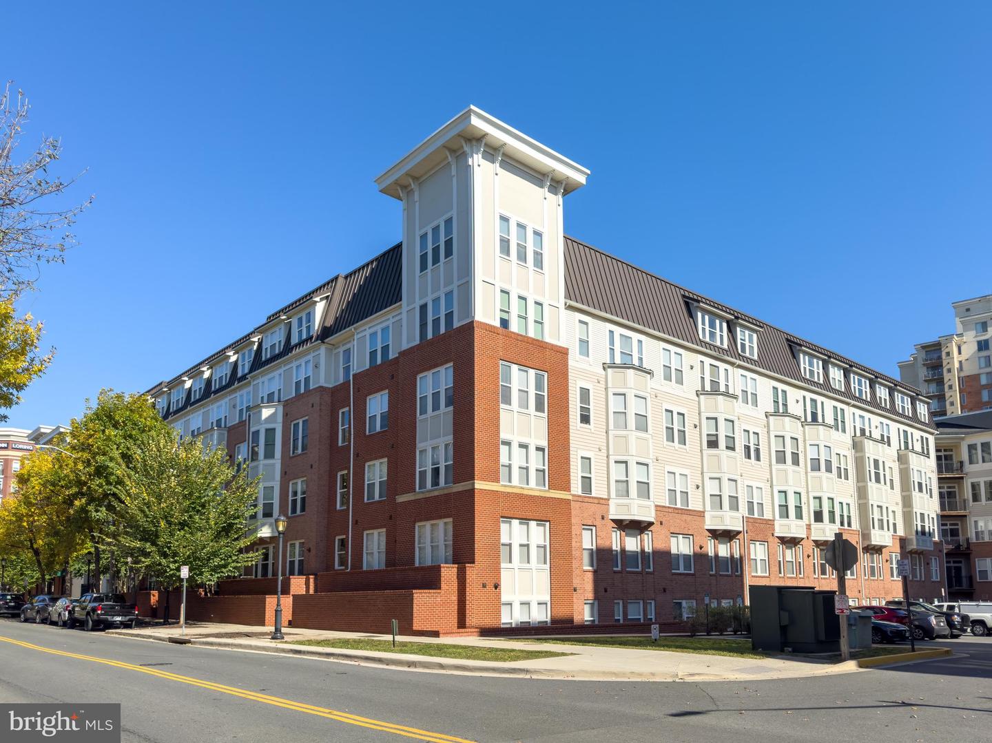 2655 PROSPERITY AVE #110, FAIRFAX, Virginia 22031, 1 Bedroom Bedrooms, ,1 BathroomBathrooms,Residential,For sale,2655 PROSPERITY AVE #110,VAFX2203254 MLS # VAFX2203254