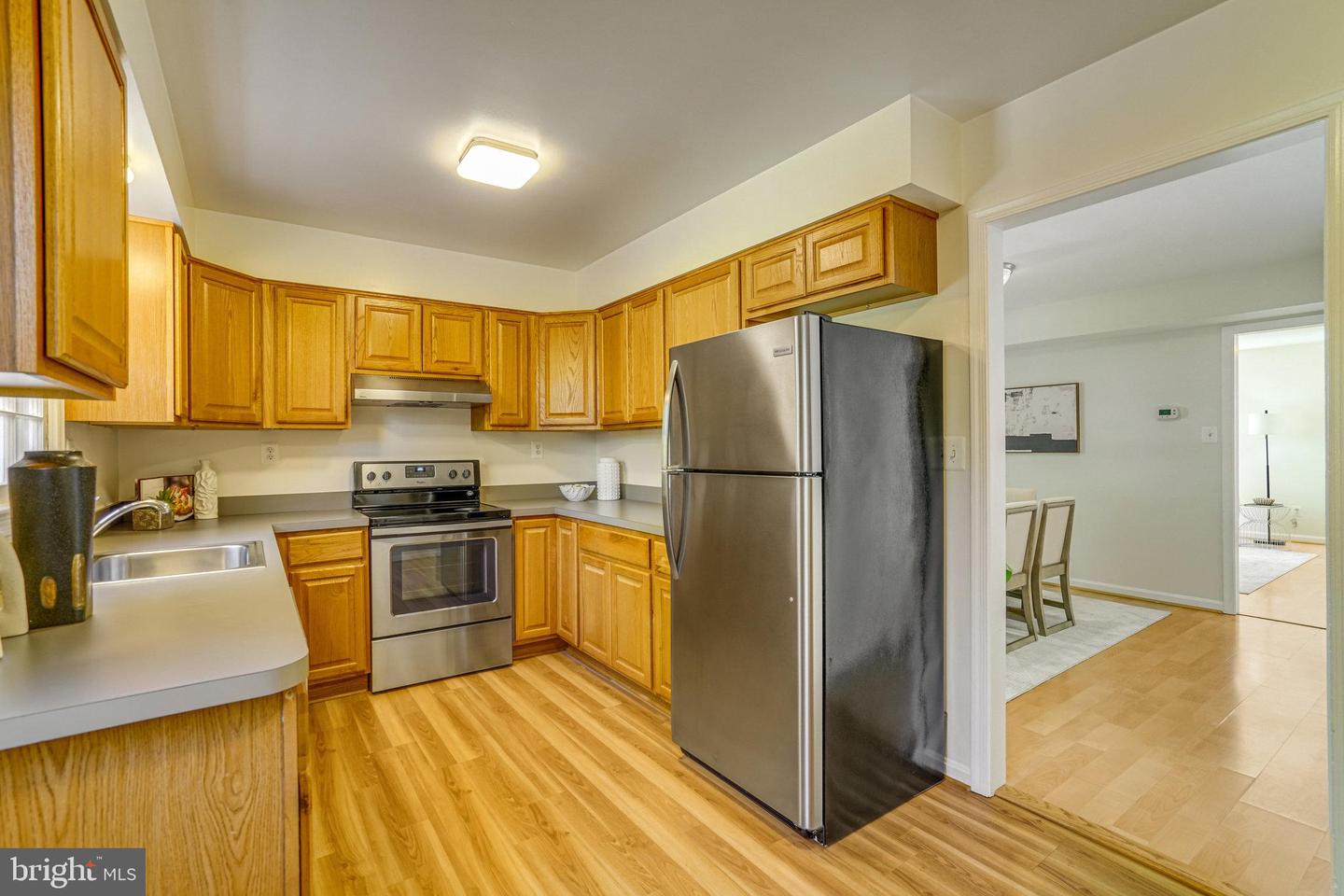 202 LAVERNE AVE, ALEXANDRIA, Virginia 22305, 2 Bedrooms Bedrooms, ,2 BathroomsBathrooms,Residential,For sale,202 LAVERNE AVE,VAAX2038662 MLS # VAAX2038662