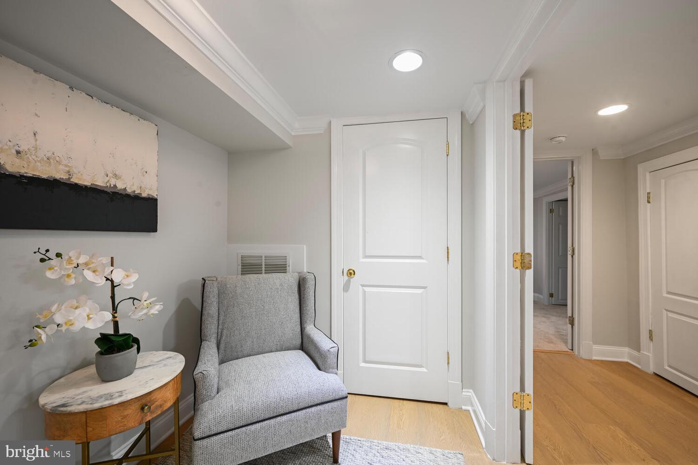 1832 CALVERT ST NW #1, WASHINGTON, District Of Columbia 20009, 1 Bedroom Bedrooms, ,1 BathroomBathrooms,Residential,For sale,1832 CALVERT ST NW #1,DCDC2163922 MLS # DCDC2163922