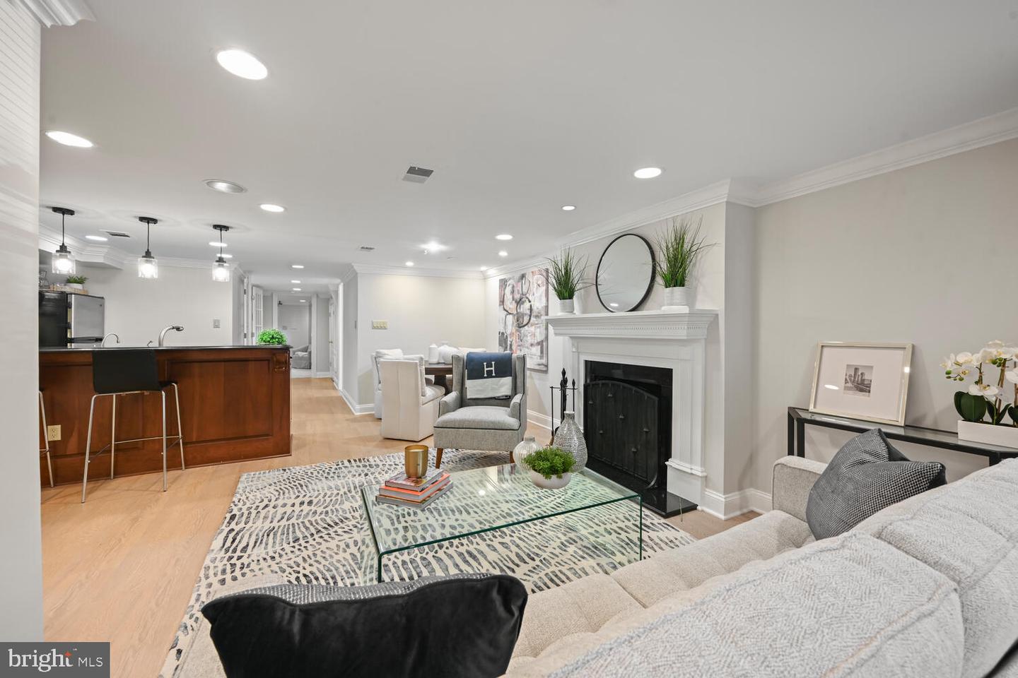 1832 CALVERT ST NW #1, WASHINGTON, District Of Columbia 20009, 1 Bedroom Bedrooms, ,1 BathroomBathrooms,Residential,For sale,1832 CALVERT ST NW #1,DCDC2163922 MLS # DCDC2163922