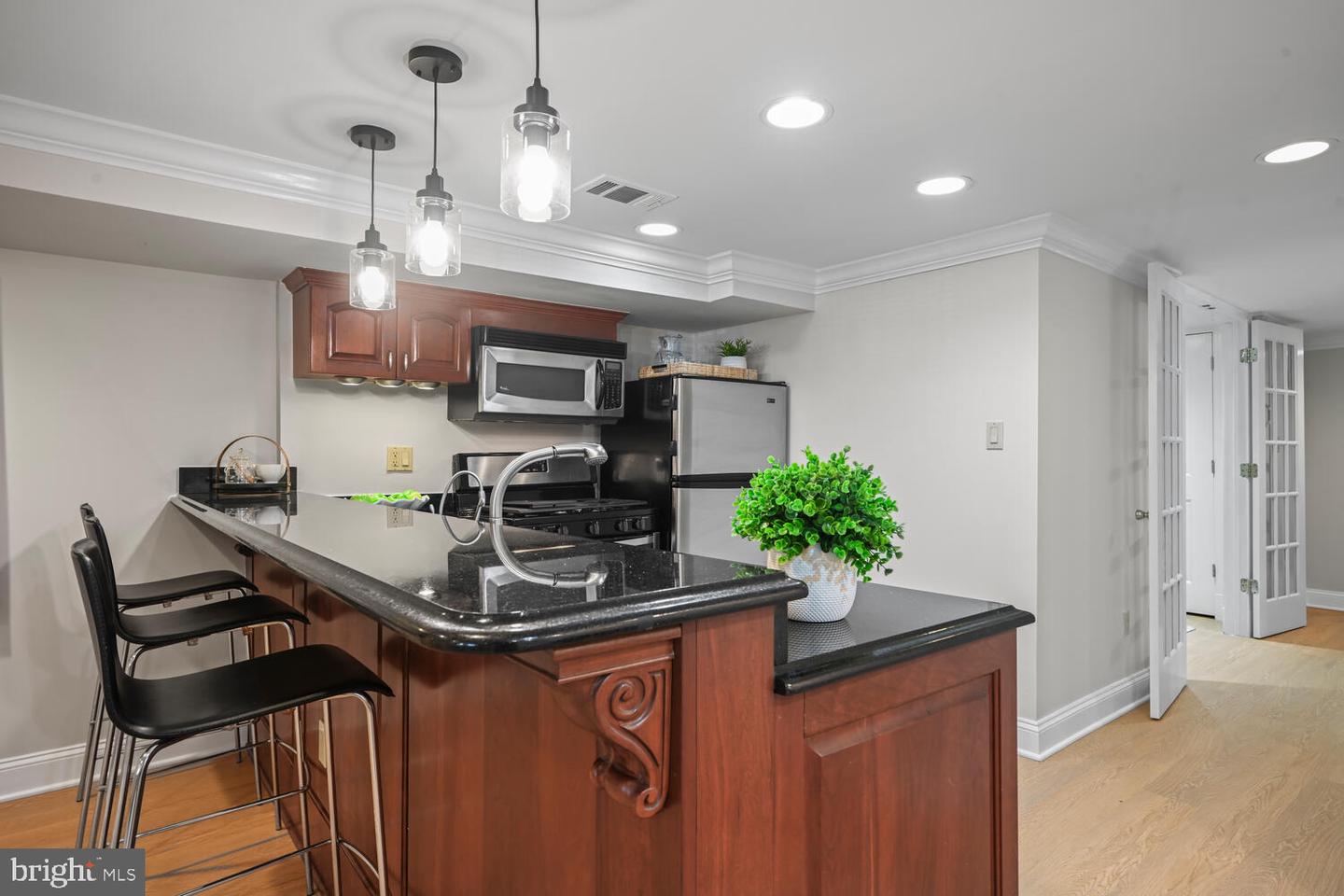 1832 CALVERT ST NW #1, WASHINGTON, District Of Columbia 20009, 1 Bedroom Bedrooms, ,1 BathroomBathrooms,Residential,For sale,1832 CALVERT ST NW #1,DCDC2163922 MLS # DCDC2163922