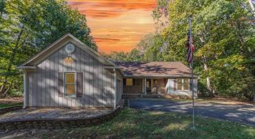 12304 QUARTER CHARGE DR, SPOTSYLVANIA, Virginia 22551, 3 Bedrooms Bedrooms, ,2 BathroomsBathrooms,Residential,For sale,12304 QUARTER CHARGE DR,VASP2028698 MLS # VASP2028698