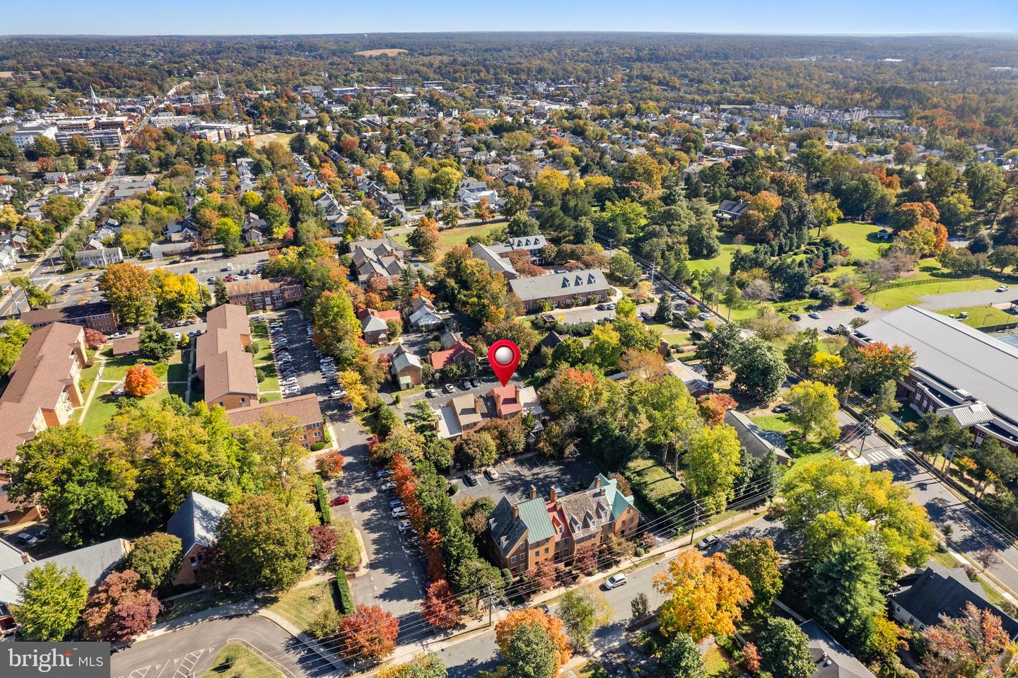 815 COLLEGE AVE, FREDERICKSBURG, Virginia 22401, 4 Bedrooms Bedrooms, 7 Rooms Rooms,2 BathroomsBathrooms,Residential,For sale,815 COLLEGE AVE,VAFB2007082 MLS # VAFB2007082