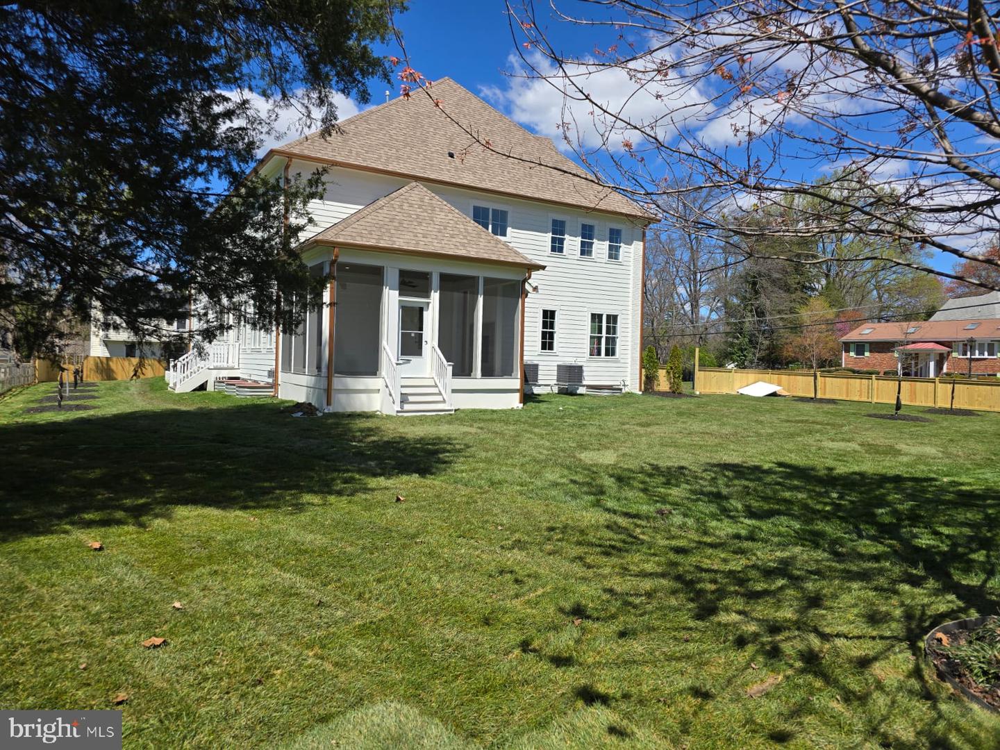 2638 BABCOCK RD, VIENNA, Virginia 22181, 6 Bedrooms Bedrooms, ,6 BathroomsBathrooms,Residential,For sale,2638 BABCOCK RD,VAFX2207500 MLS # VAFX2207500