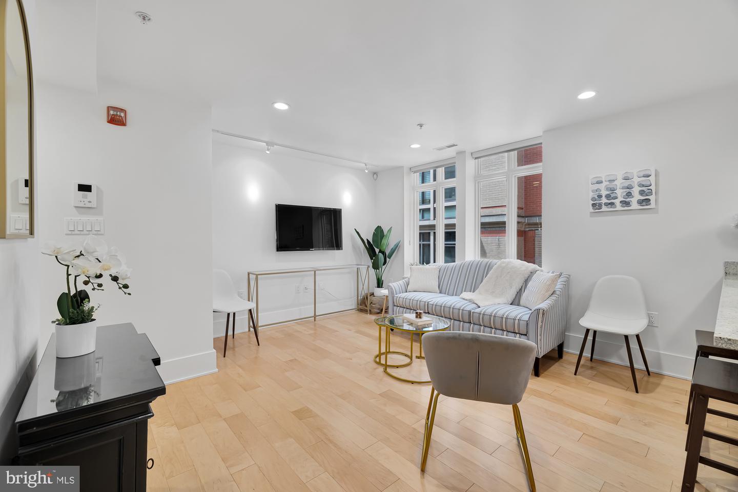 2818 CONNECTICUT AVE NW #11, WASHINGTON, District Of Columbia 20008, 1 Bedroom Bedrooms, ,1 BathroomBathrooms,Residential,For sale,2818 CONNECTICUT AVE NW #11,DCDC2166012 MLS # DCDC2166012