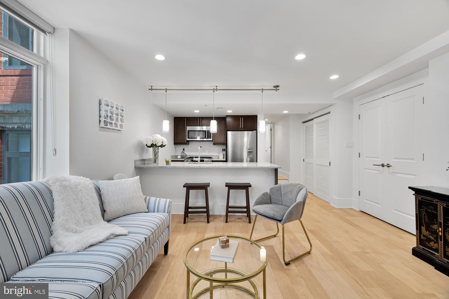 2818 CONNECTICUT AVE NW #11, WASHINGTON, District Of Columbia 20008, 1 Bedroom Bedrooms, ,1 BathroomBathrooms,Residential,For sale,2818 CONNECTICUT AVE NW #11,DCDC2166012 MLS # DCDC2166012