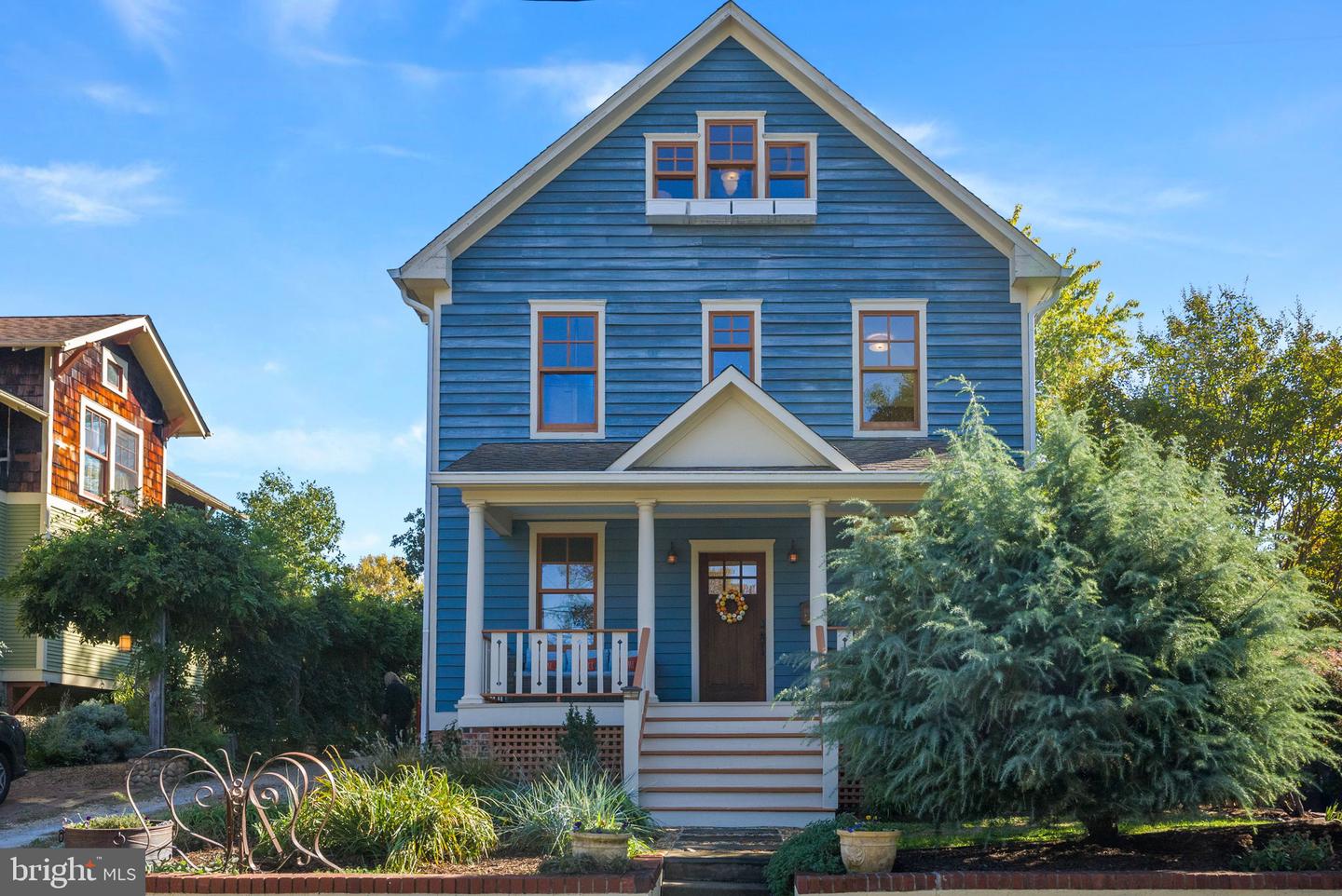 2409 DAVIS AVE, ALEXANDRIA, Virginia 22302, 5 Bedrooms Bedrooms, ,2 BathroomsBathrooms,Residential,For sale,2409 DAVIS AVE,VAAX2037772 MLS # VAAX2037772