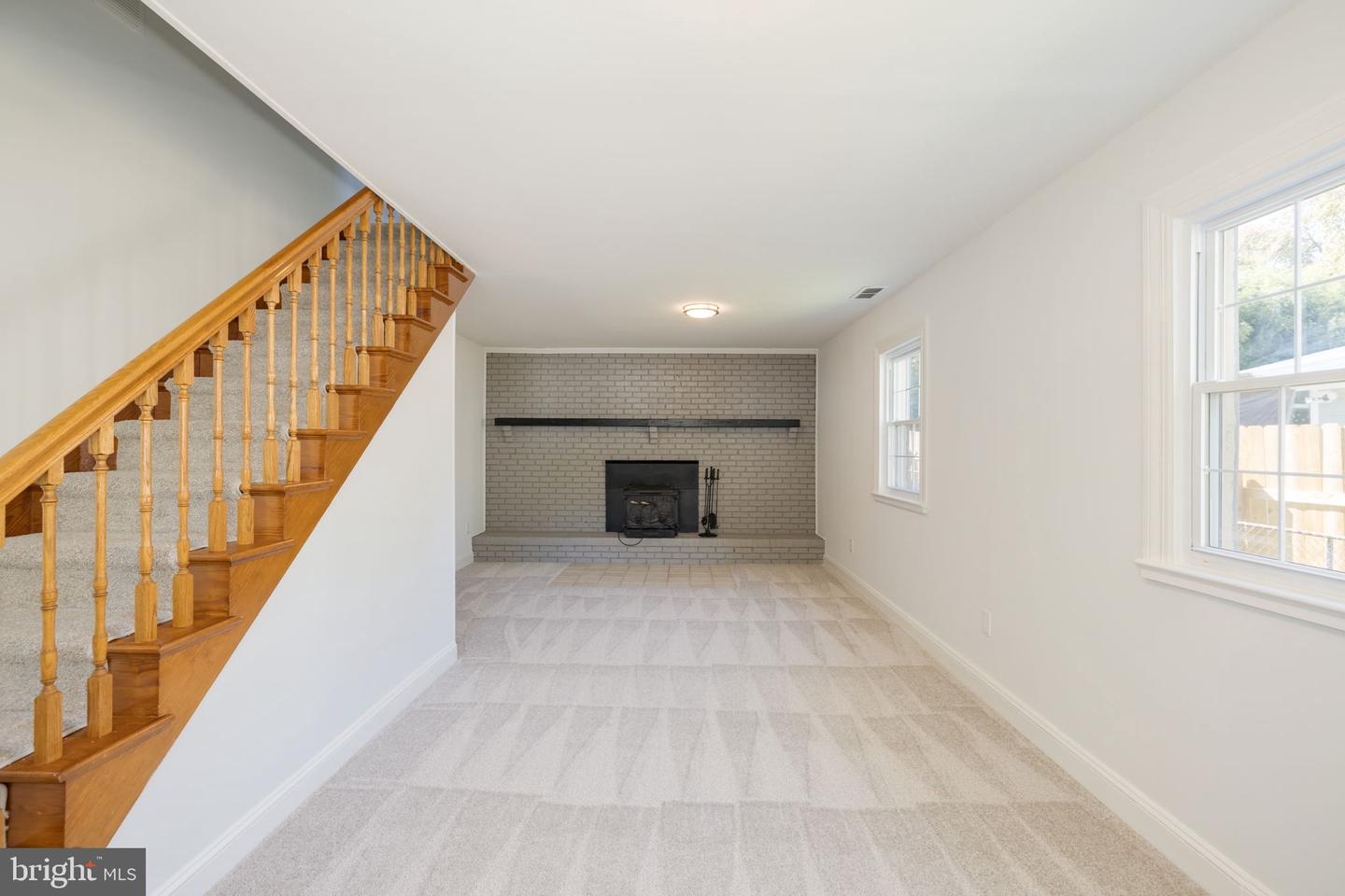 3607 KEOTA ST, ALEXANDRIA, Virginia 22303, 3 Bedrooms Bedrooms, ,1 BathroomBathrooms,Residential,For sale,3607 KEOTA ST,VAFX2202246 MLS # VAFX2202246