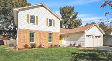 3208 ALLNESS LN, HERNDON, Virginia 20171, 4 Bedrooms Bedrooms, ,3 BathroomsBathrooms,Residential,For sale,3208 ALLNESS LN,VAFX2203594 MLS # VAFX2203594