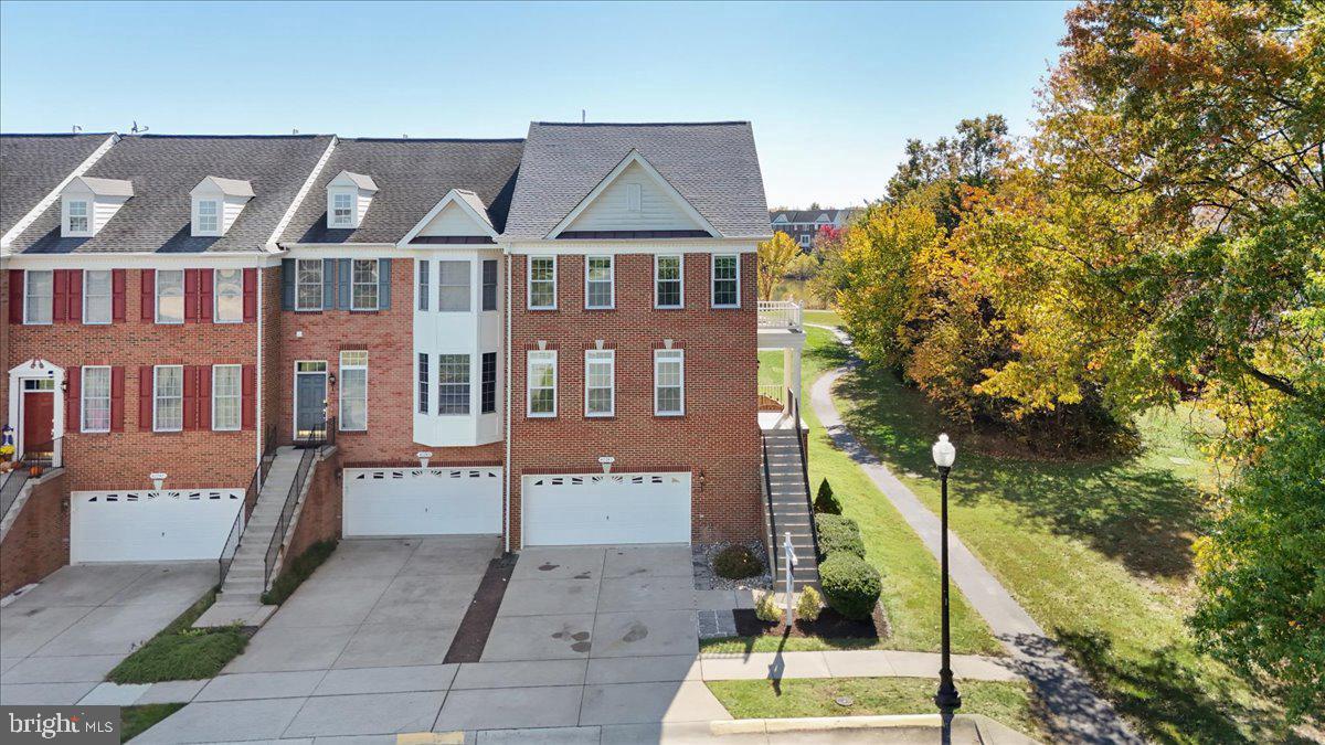 42743 GELDING, CHANTILLY, Virginia 20152, 4 Bedrooms Bedrooms, ,3 BathroomsBathrooms,Residential,For sale,42743 GELDING,VALO2081552 MLS # VALO2081552