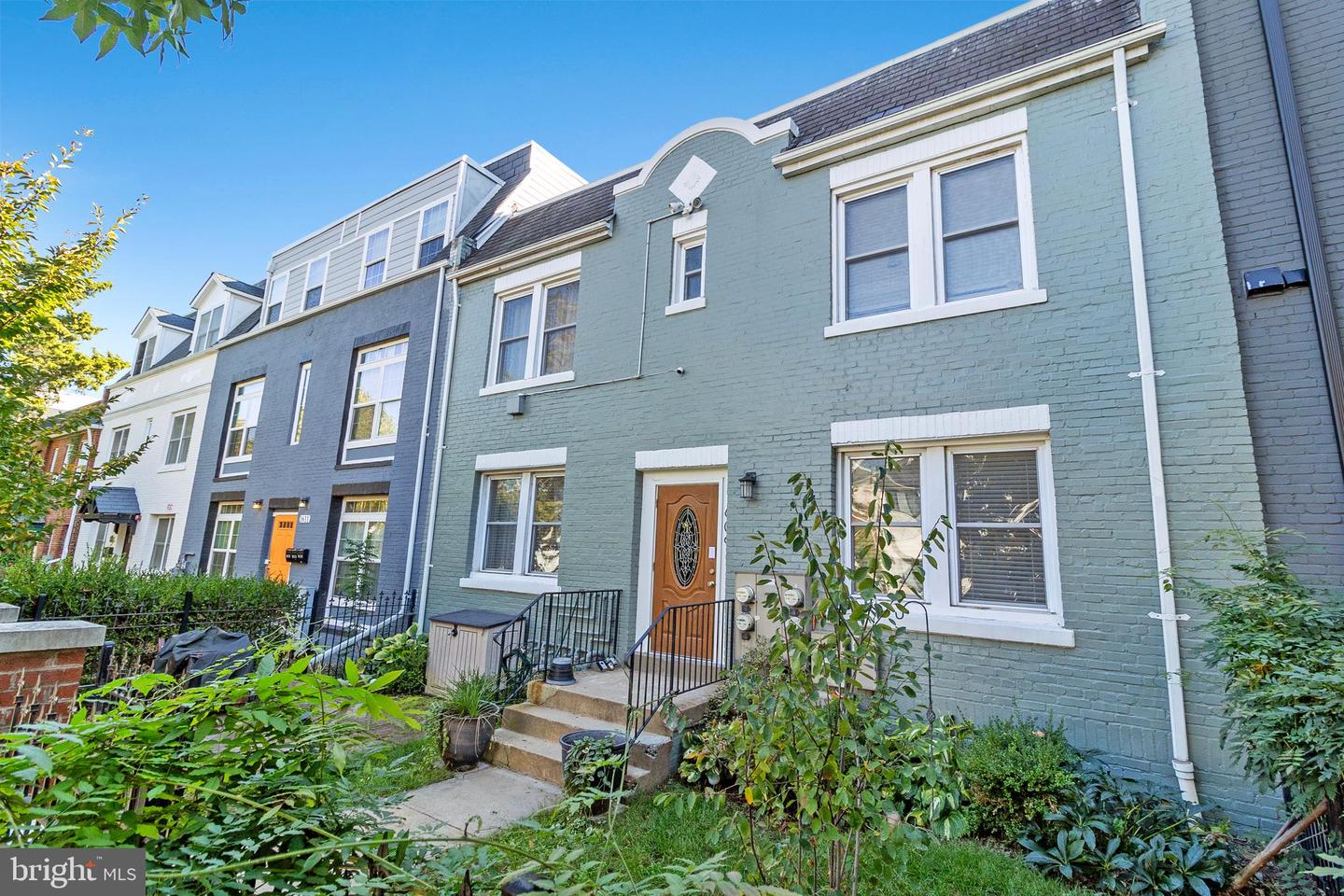 1609 ISHERWOOD ST NE #2, WASHINGTON, District Of Columbia 20002, 1 Bedroom Bedrooms, ,1 BathroomBathrooms,Residential,For sale,1609 ISHERWOOD ST NE #2,DCDC2163392 MLS # DCDC2163392