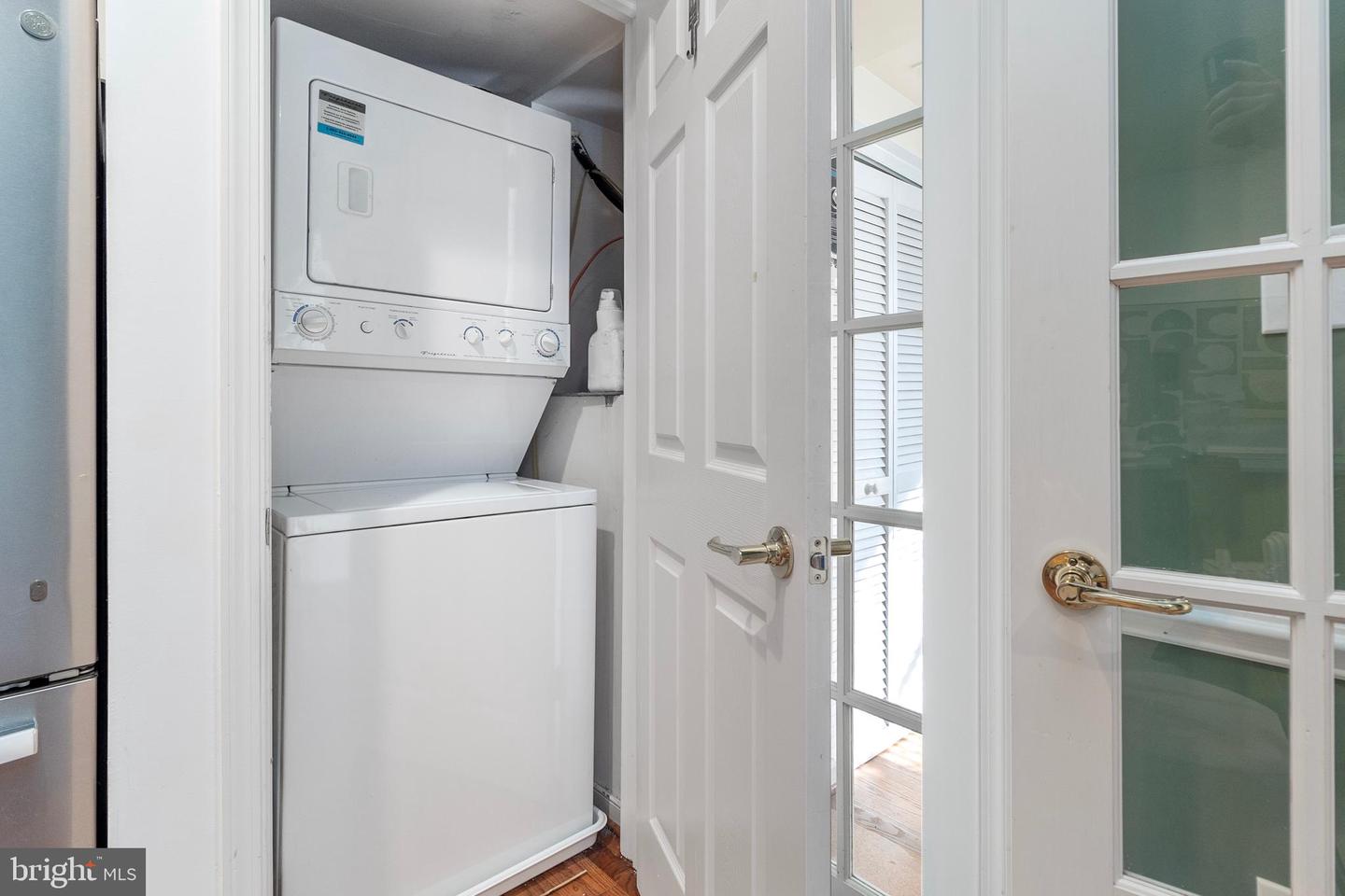 1609 ISHERWOOD ST NE #2, WASHINGTON, District Of Columbia 20002, 1 Bedroom Bedrooms, ,1 BathroomBathrooms,Residential,For sale,1609 ISHERWOOD ST NE #2,DCDC2163392 MLS # DCDC2163392