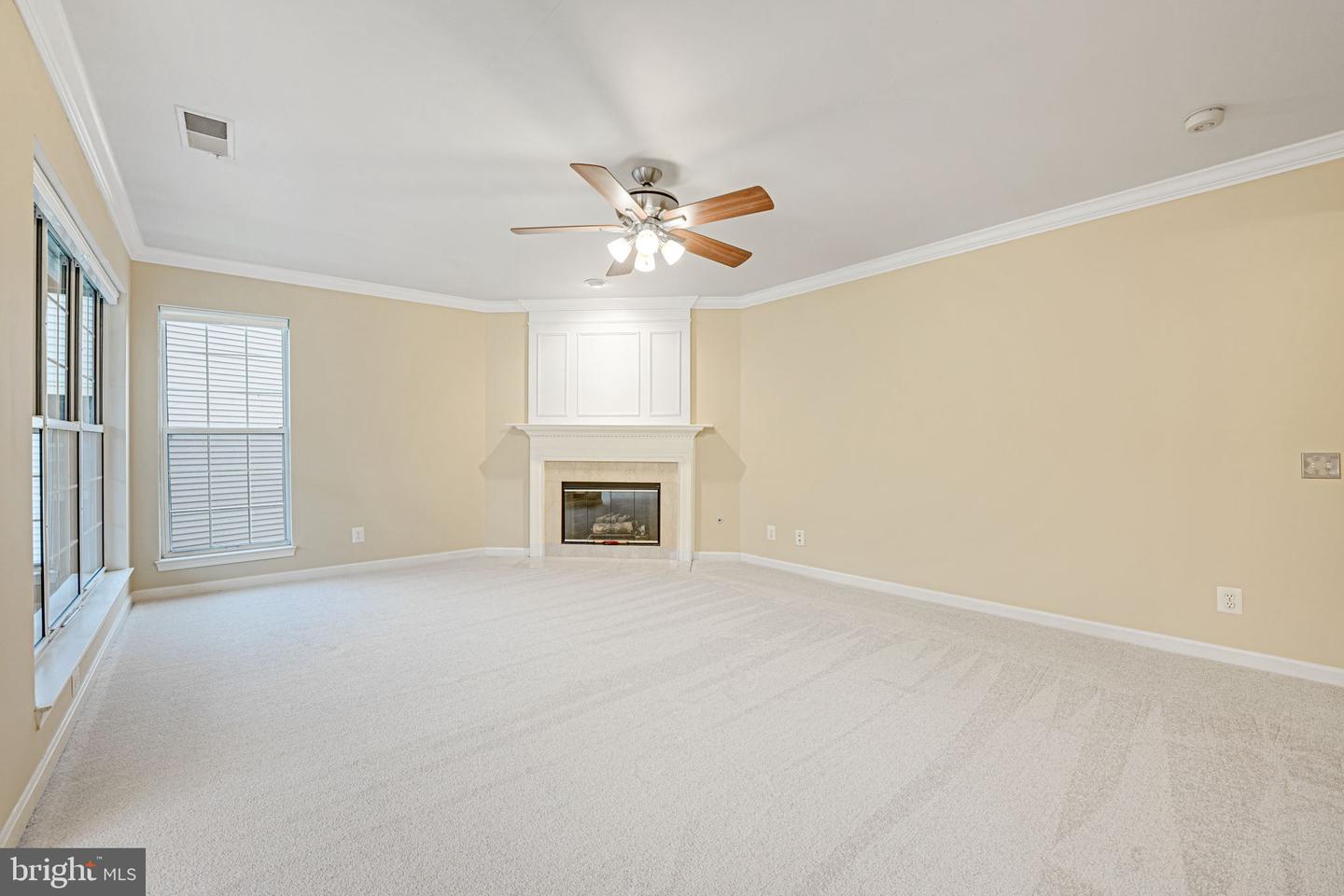 9260 CARDINAL FOREST LN #302, LORTON, Virginia 22079, 2 Bedrooms Bedrooms, ,2 BathroomsBathrooms,Residential,For sale,9260 CARDINAL FOREST LN #302,VAFX2206216 MLS # VAFX2206216