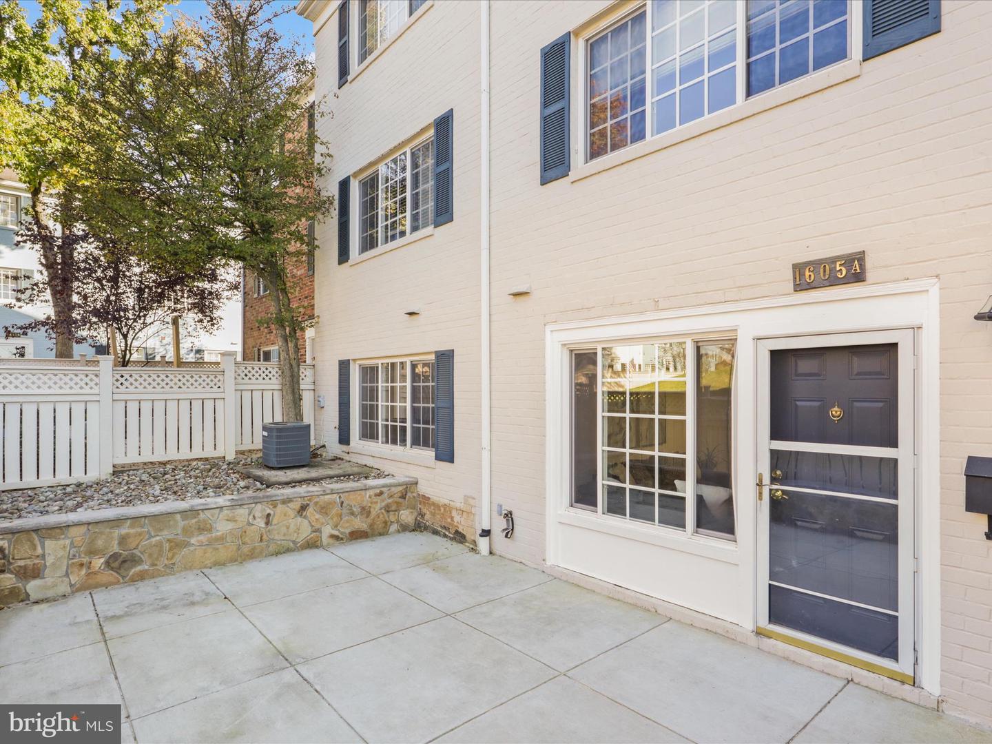 1605-A N VAN DORN ST, ALEXANDRIA, Virginia 22304, 1 Bedroom Bedrooms, ,1 BathroomBathrooms,Residential,For sale,1605-A N VAN DORN ST,VAAX2039002 MLS # VAAX2039002