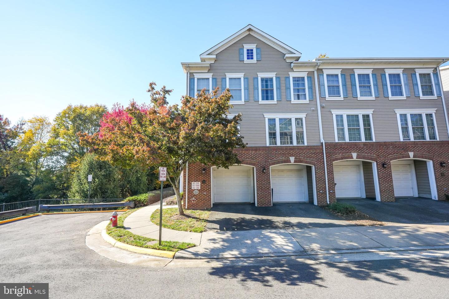 7150 HUNTLEY CREEK PL #63B, ALEXANDRIA, Virginia 22306, 3 Bedrooms Bedrooms, ,2 BathroomsBathrooms,Residential,For sale,7150 HUNTLEY CREEK PL #63B,VAFX2207254 MLS # VAFX2207254