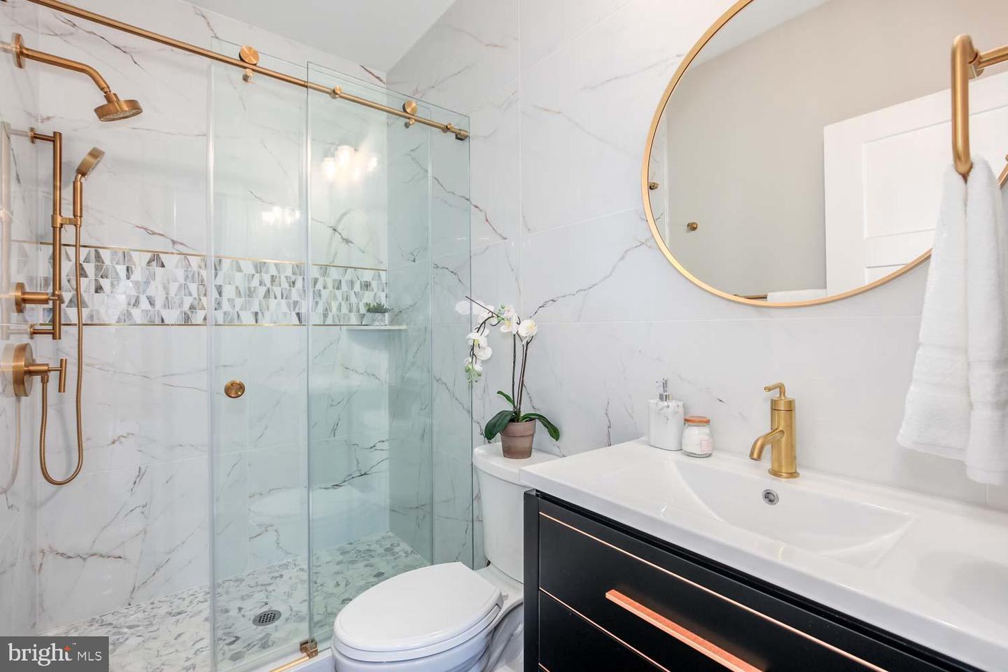 1634 S ST NW #5, WASHINGTON, District Of Columbia 20009, ,1 BathroomBathrooms,Residential,For sale,1634 S ST NW #5,DCDC2165734 MLS # DCDC2165734