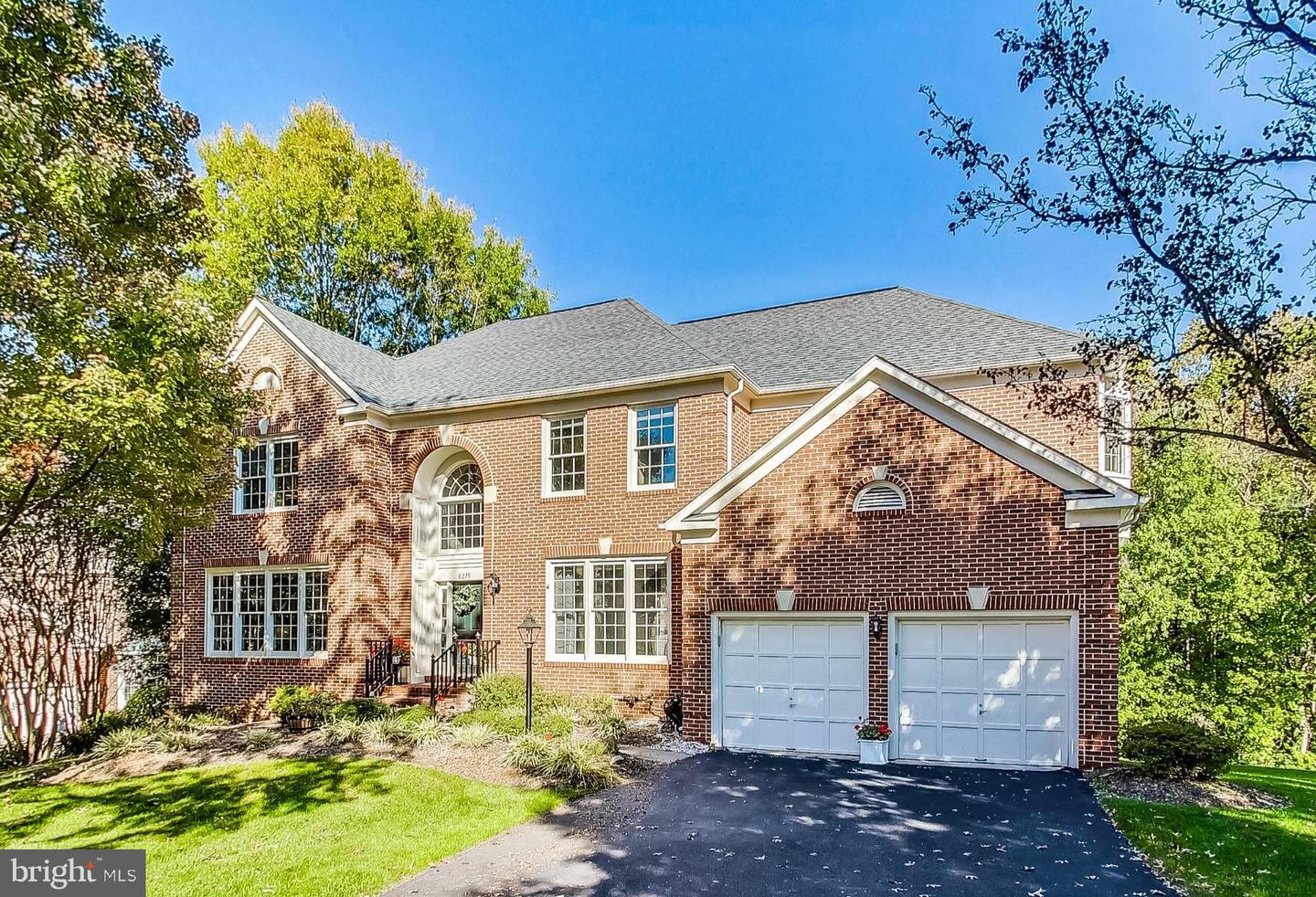 8279 ARMETALE LN, FAIRFAX STATION, Virginia 22039, 4 Bedrooms Bedrooms, ,3 BathroomsBathrooms,Residential,For sale,8279 ARMETALE LN,VAFX2207438 MLS # VAFX2207438