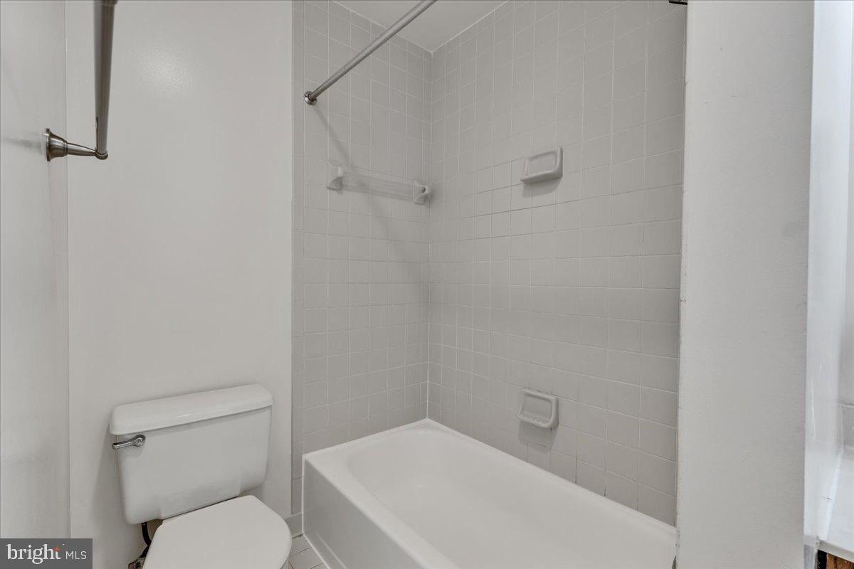 1763 COLUMBIA RD NW #503, WASHINGTON, District Of Columbia 20009, 1 Bedroom Bedrooms, ,1 BathroomBathrooms,Residential,For sale,1763 COLUMBIA RD NW #503,DCDC2166042 MLS # DCDC2166042