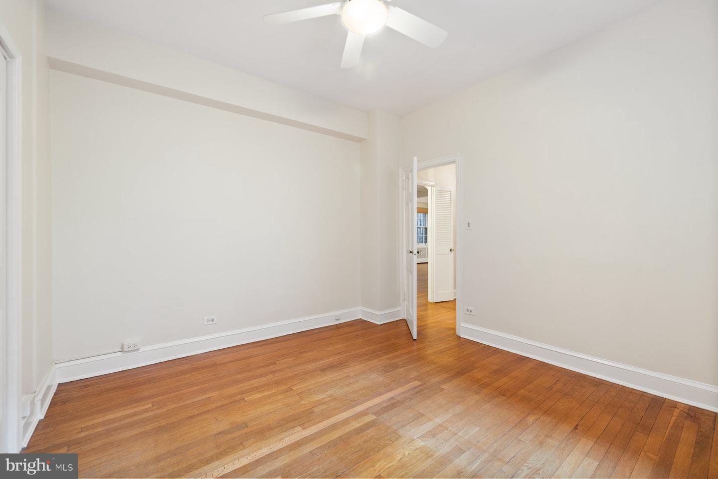 3041 SEDGWICK ST NW #102D, WASHINGTON, District Of Columbia 20008, 2 Bedrooms Bedrooms, ,1 BathroomBathrooms,Residential,For sale,3041 SEDGWICK ST NW #102D,DCDC2166056 MLS # DCDC2166056