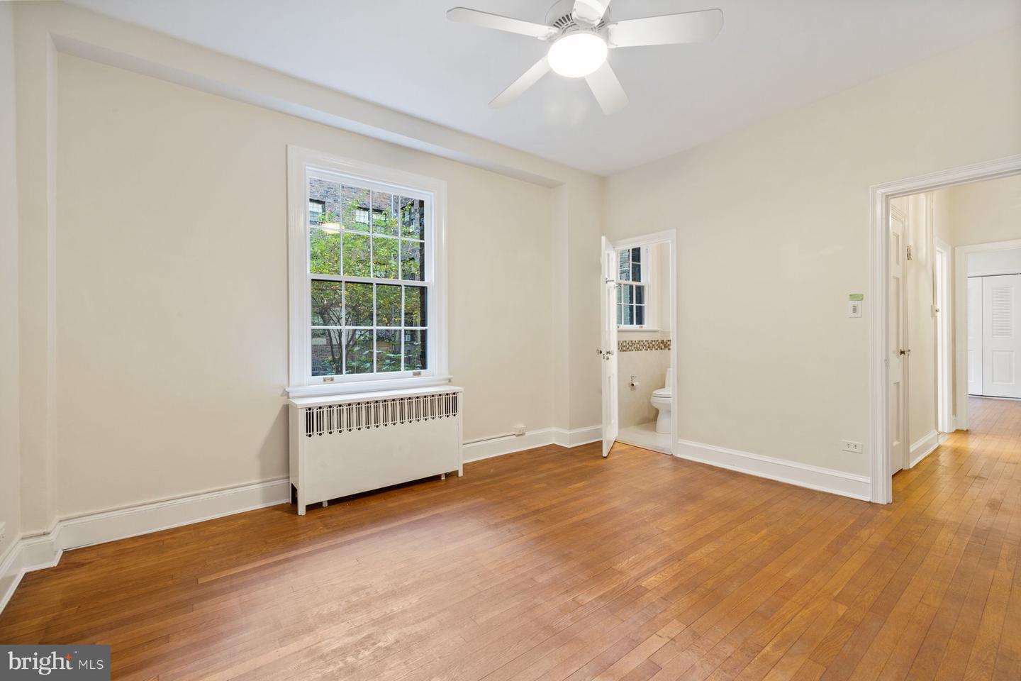 3041 SEDGWICK ST NW #102D, WASHINGTON, District Of Columbia 20008, 2 Bedrooms Bedrooms, ,1 BathroomBathrooms,Residential,For sale,3041 SEDGWICK ST NW #102D,DCDC2166056 MLS # DCDC2166056