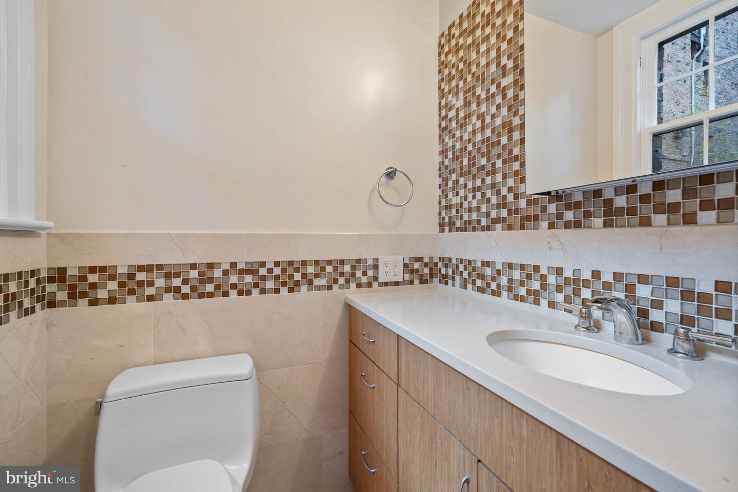 3041 SEDGWICK ST NW #102D, WASHINGTON, District Of Columbia 20008, 2 Bedrooms Bedrooms, ,1 BathroomBathrooms,Residential,For sale,3041 SEDGWICK ST NW #102D,DCDC2166056 MLS # DCDC2166056