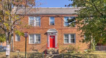 300 34TH ST SE, WASHINGTON, District Of Columbia 20019, 4 Bedrooms Bedrooms, 4 Rooms Rooms,4 BathroomsBathrooms,Residential,For sale,300 34TH ST SE,DCDC2166120 MLS # DCDC2166120