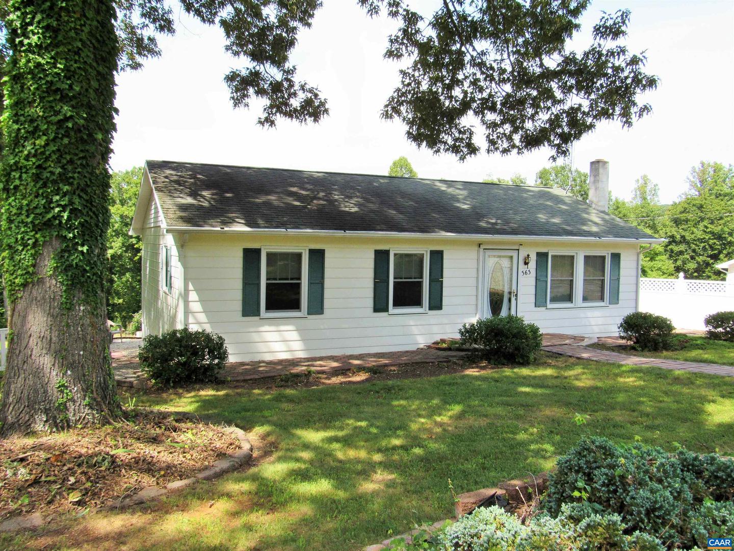 363 VILLAGE RD, SHIPMAN, Virginia 22971, 2 Bedrooms Bedrooms, ,1 BathroomBathrooms,Residential,For sale,363 VILLAGE RD,656538 MLS # 656538