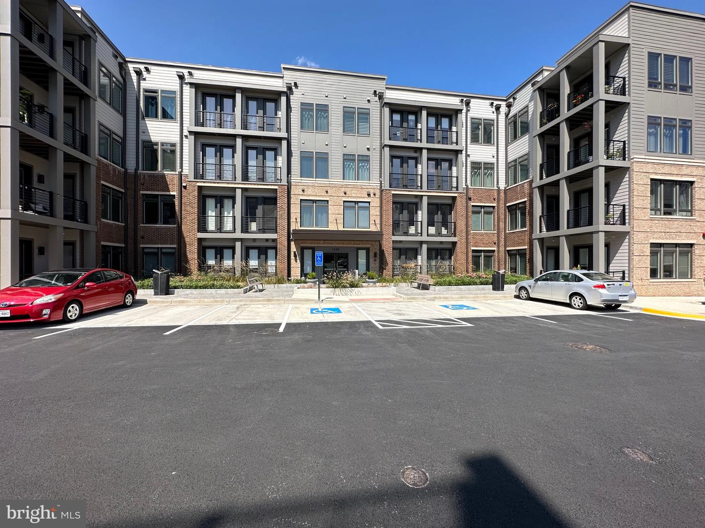 1669 BANDIT LOOP #304A, RESTON, Virginia 20190, 2 Bedrooms Bedrooms, ,1 BathroomBathrooms,Residential,For sale,1669 BANDIT LOOP #304A,VAFX2205814 MLS # VAFX2205814