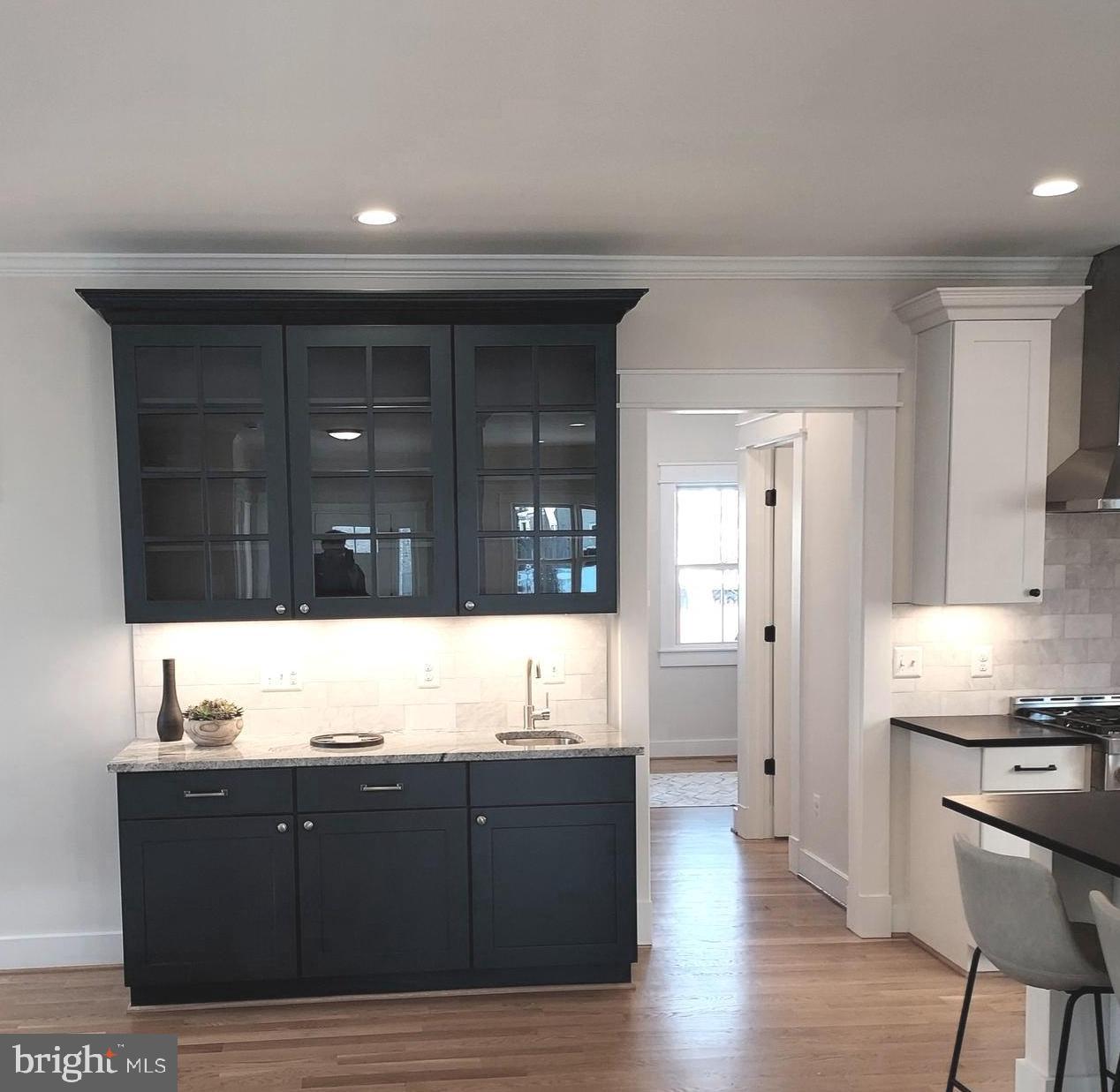 2917 18TH ST S, ARLINGTON, Virginia 22204, 6 Bedrooms Bedrooms, ,5 BathroomsBathrooms,Residential,For sale,2917 18TH ST S,VAAR2049944 MLS # VAAR2049944