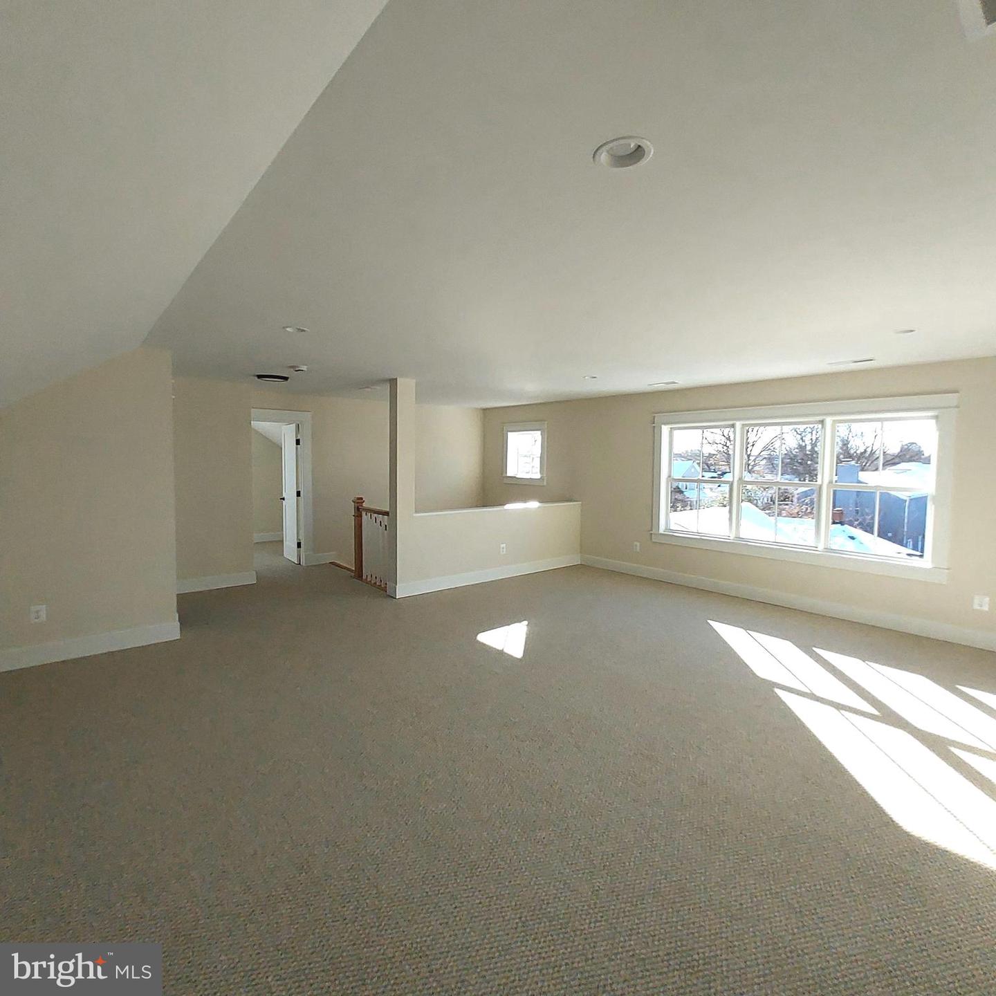 2917 18TH ST S, ARLINGTON, Virginia 22204, 6 Bedrooms Bedrooms, ,5 BathroomsBathrooms,Residential,For sale,2917 18TH ST S,VAAR2049944 MLS # VAAR2049944