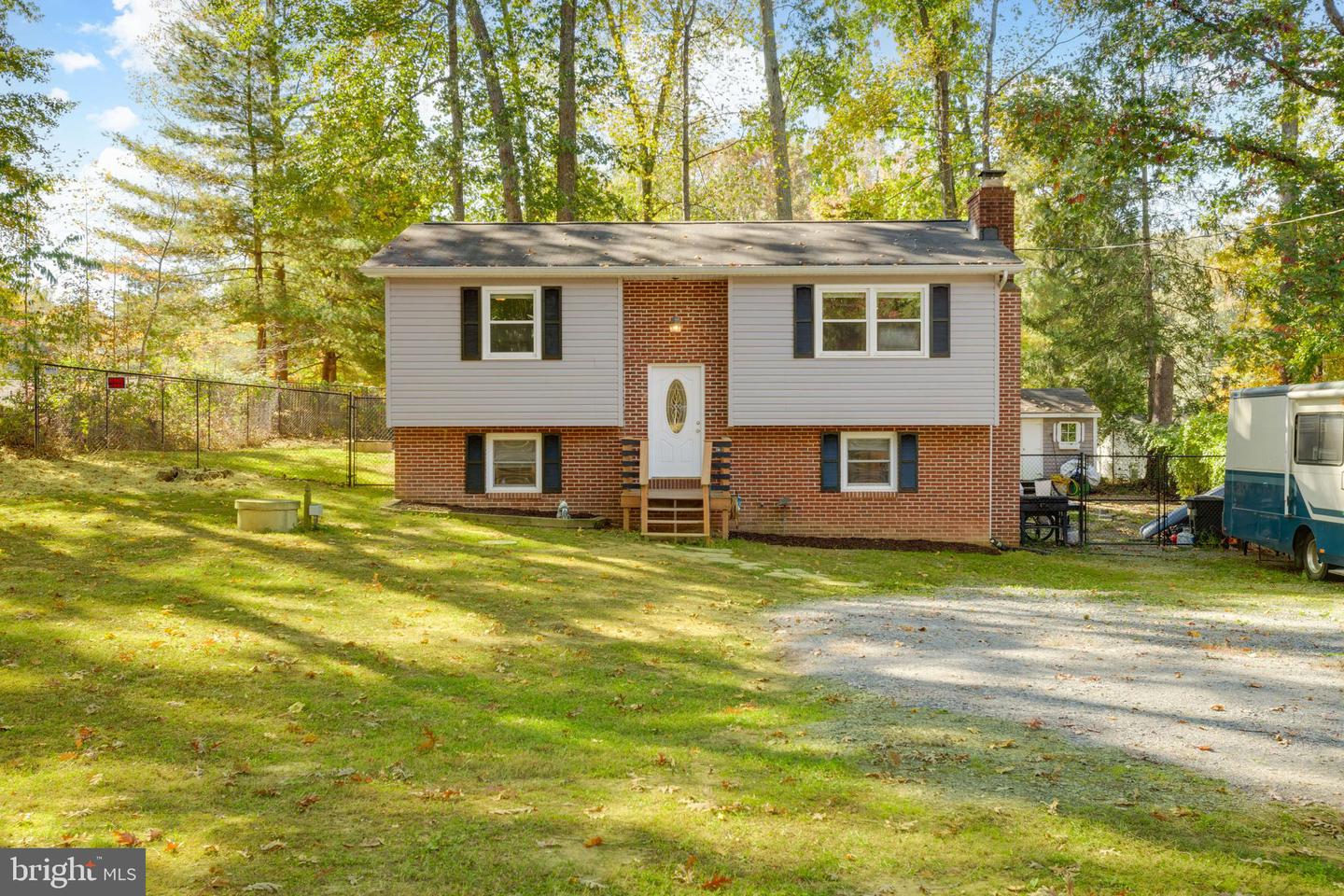 108 JAMES LN, STAFFORD, Virginia 22556, 3 Bedrooms Bedrooms, 6 Rooms Rooms,2 BathroomsBathrooms,Residential,For sale,108 JAMES LN,VAST2033778 MLS # VAST2033778