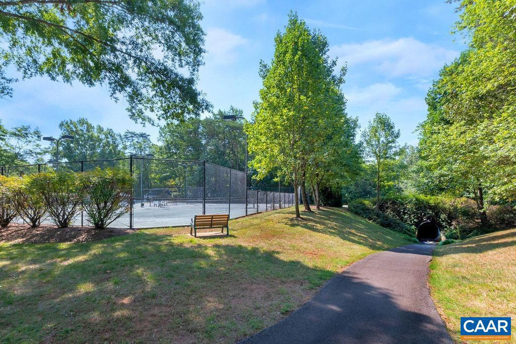 2117 PINEY KNOLL LN, CHARLOTTESVILLE, Virginia 22911, 4 Bedrooms Bedrooms, ,3 BathroomsBathrooms,Residential,For sale,2117 PINEY KNOLL LN,658205 MLS # 658205